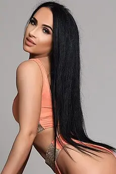 Amanda Earls Court escort