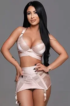 Miley (24) London Escort