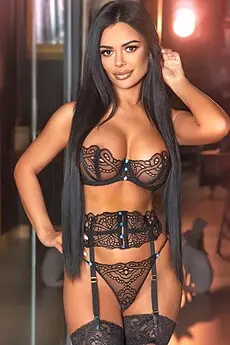 Estella Marylebone escort