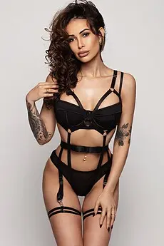 Anetta Edgware Road escort