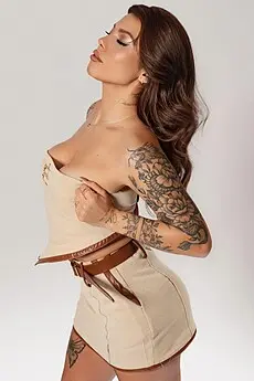 Lamitta (24) London Escort