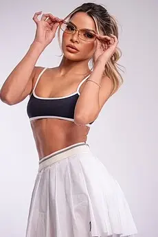 Cruz Marylebone escort