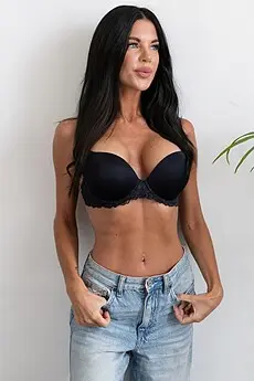 Bria Bayswater escort