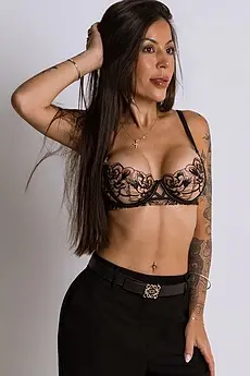 Marcela Earls Court escort