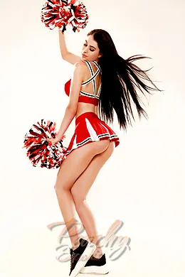 Nicole gallery image 5