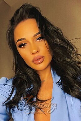 Alice, Earls Court, E. European  Escort