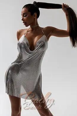 Julia gallery image 11
