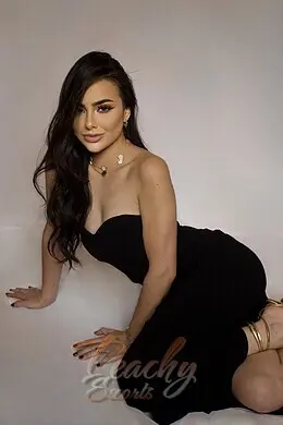 Lily, Fitzrovia, Brazilian Escort