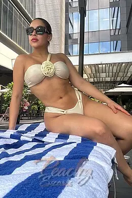 Luna, Mayfair, Brazilian Escort
