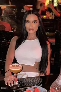 Adriana, Earls Court, E. European Escort