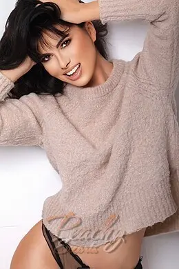 Leisha, Bayswater, E. European Escort