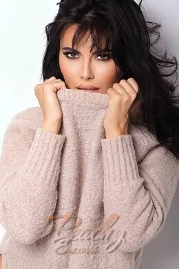 Leisha, Bayswater, E. European Escort