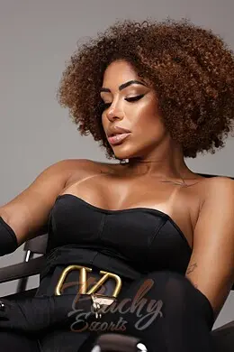 Silky, Tottenham Court Road, Brazilian Escort