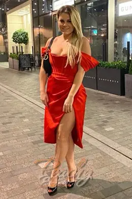 Penny, Tower Hill, British Escort