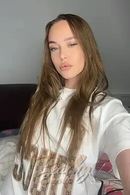 Chanel, Paddington, E. European Escort