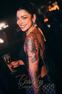 Alison gallery image 3