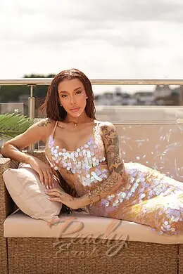 Floriana gallery image 11