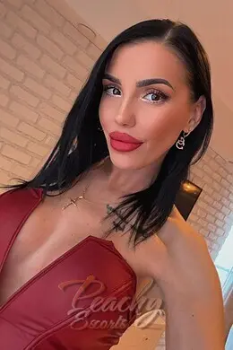 Penelope gallery image 22