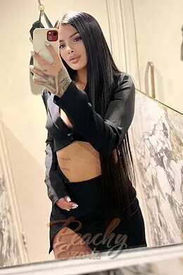 Nihan gallery image 10