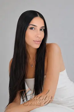 Carmella gallery image 2