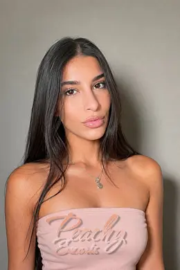 Carmella gallery image 1
