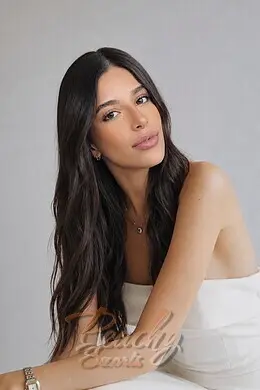 Carmella gallery image 8