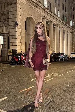 Becky gallery image 11