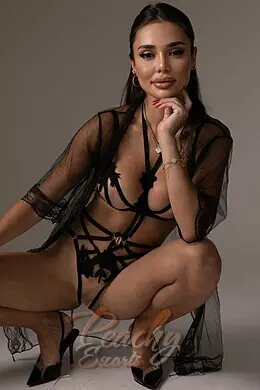 Alba gallery image 2
