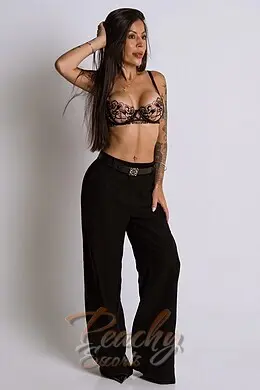 Marcela gallery image 10