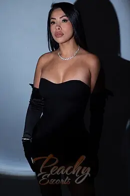 Dani gallery image 1